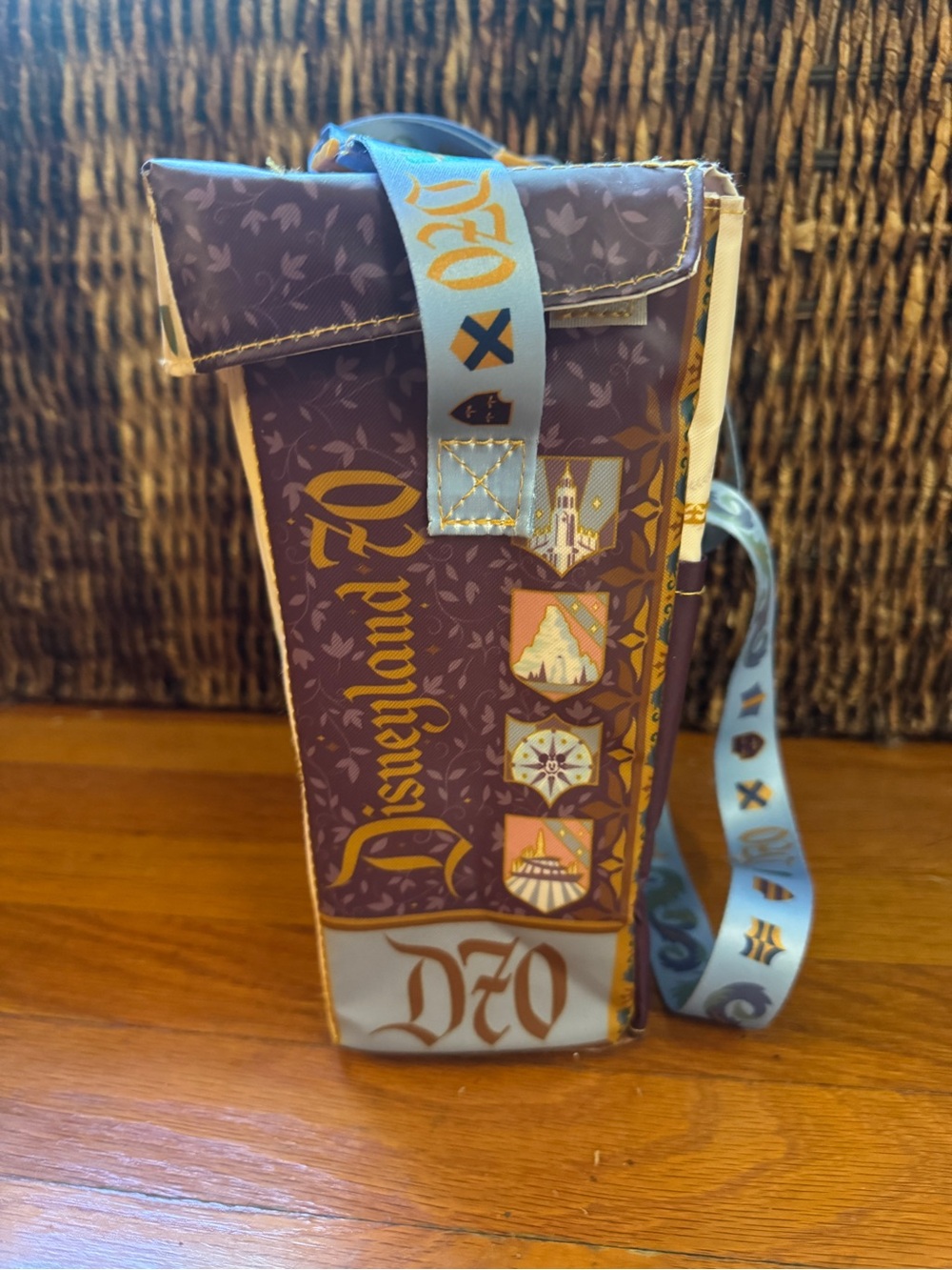 Disneyland 70th Anniversary Magic Key Insulated Crossbody Bag - Picture 6 of 9